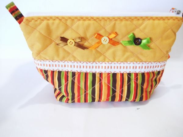 Necessaire Laranja